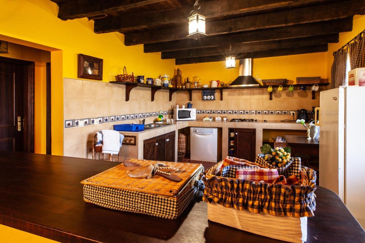 Chalet Pico Das Pedras Сантана Экстерьер фото