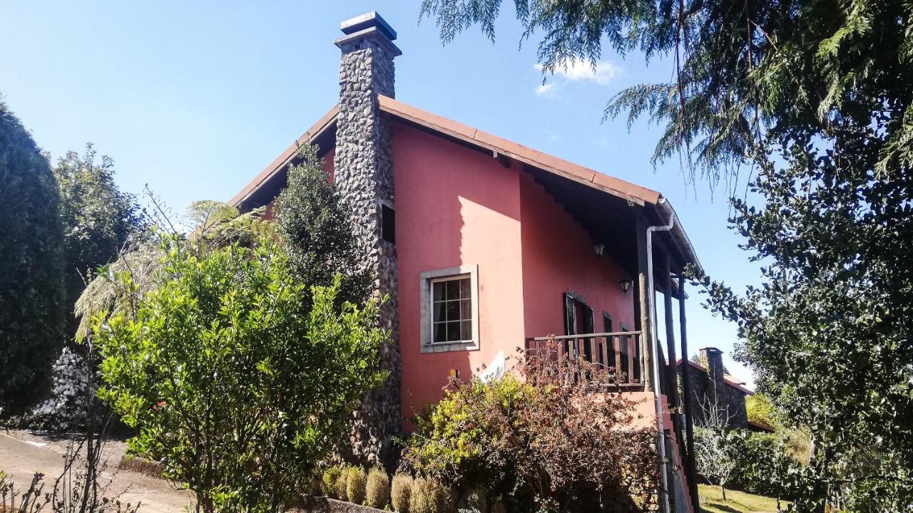 Chalet Pico Das Pedras Сантана Экстерьер фото